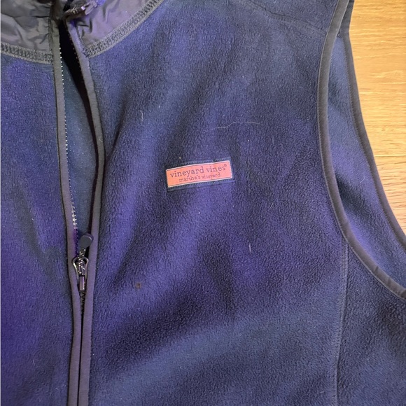 Vineyard Vines Fleece Vest - Picture 5 of 5